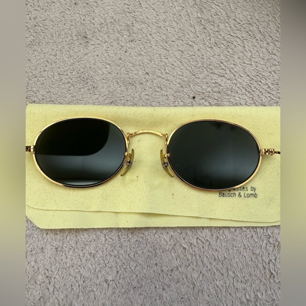 Ray-Ban W0976 Vintage Classic Gold Frame Sunglasses w/ Gray/Green glass Lenses - Picture 2 of 9